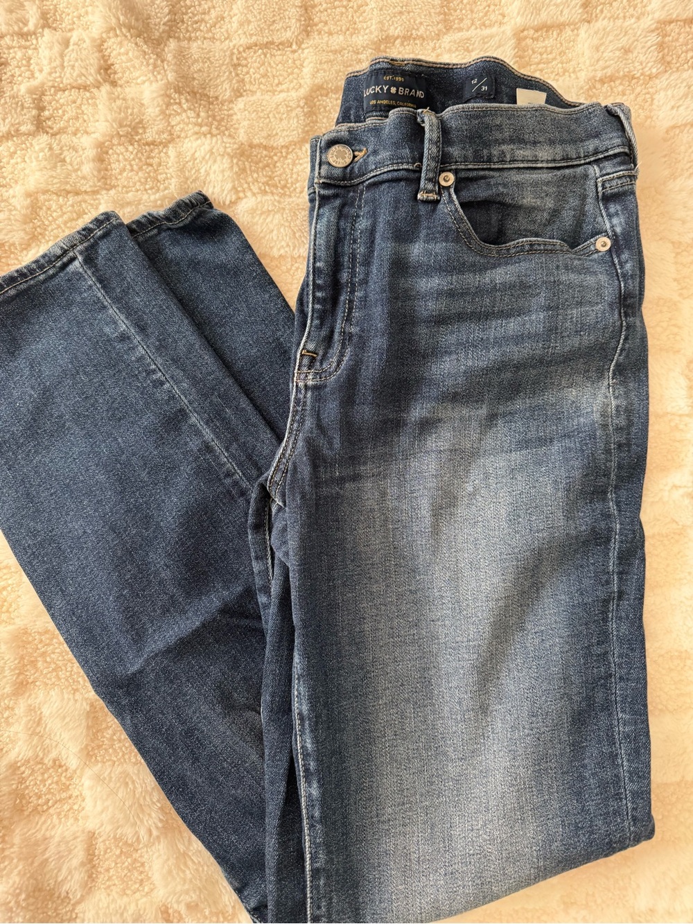 Lucky Brand Blue Denim Jeans - Straight Fit